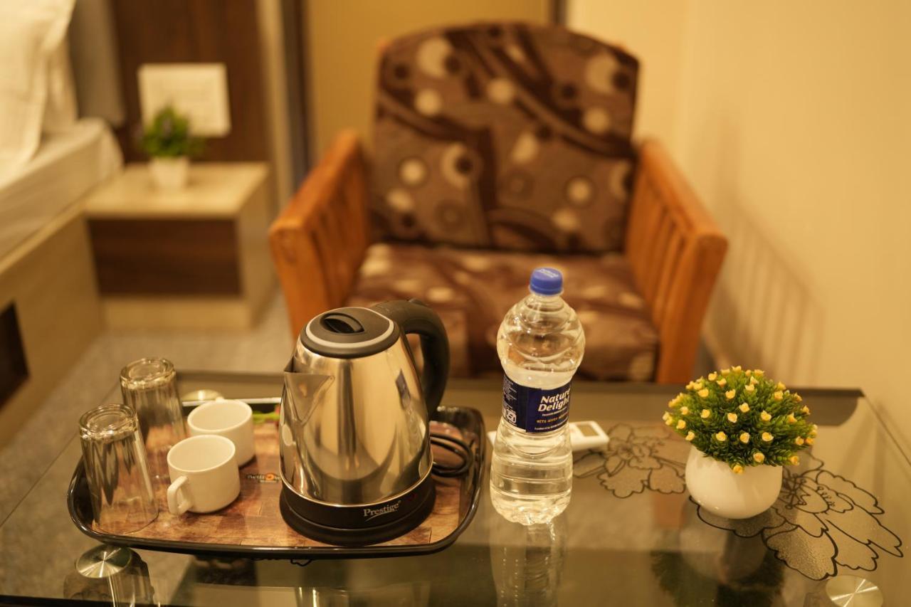 Hotel Sitara Inn Ratnagiri Luaran gambar