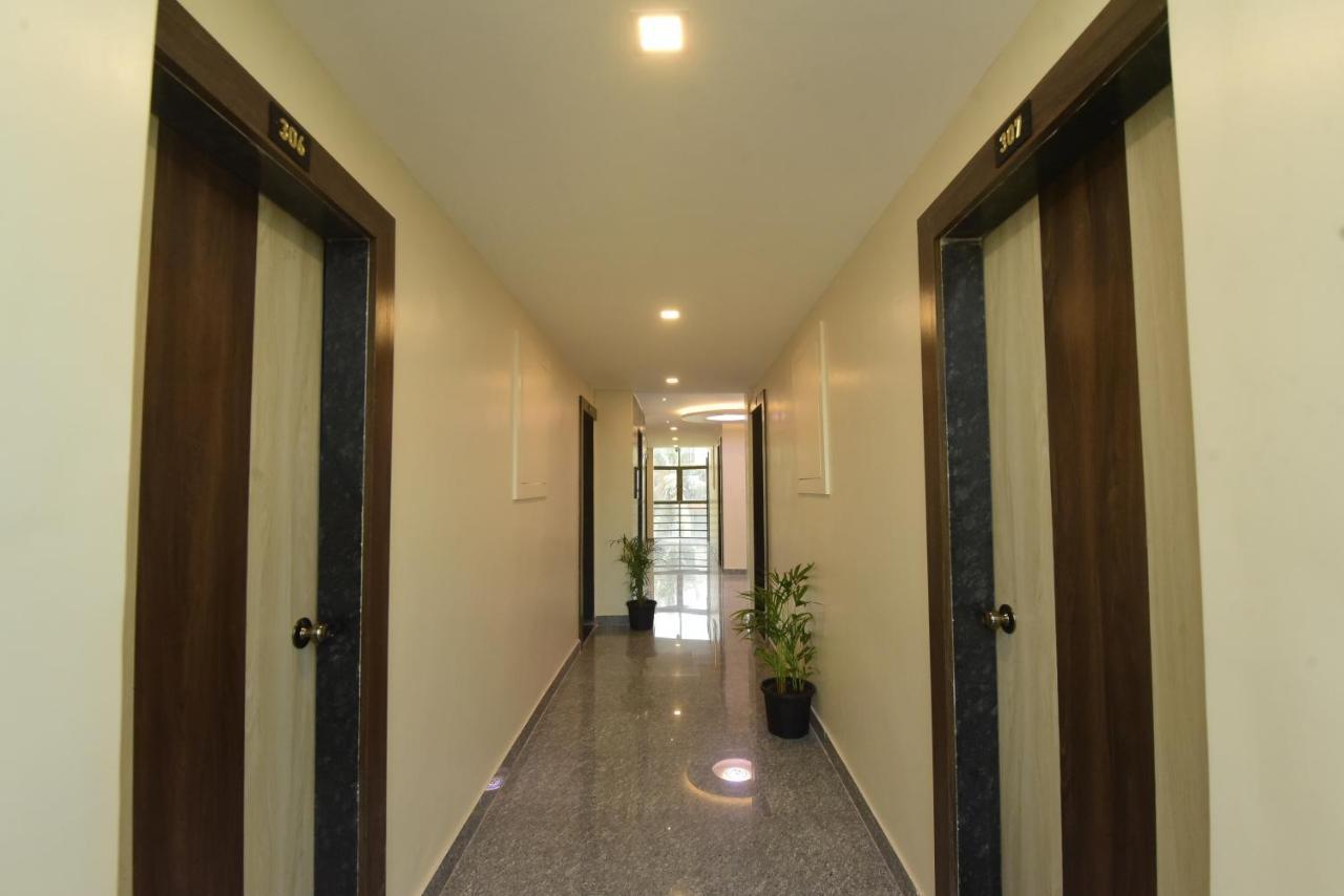 Hotel Sitara Inn Ratnagiri Luaran gambar